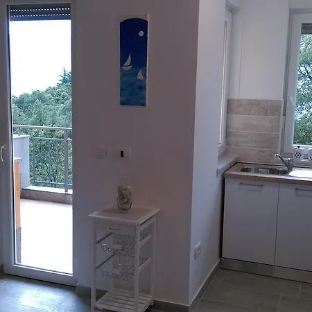 Apartment Julie 4 Rijeka Exterior photo