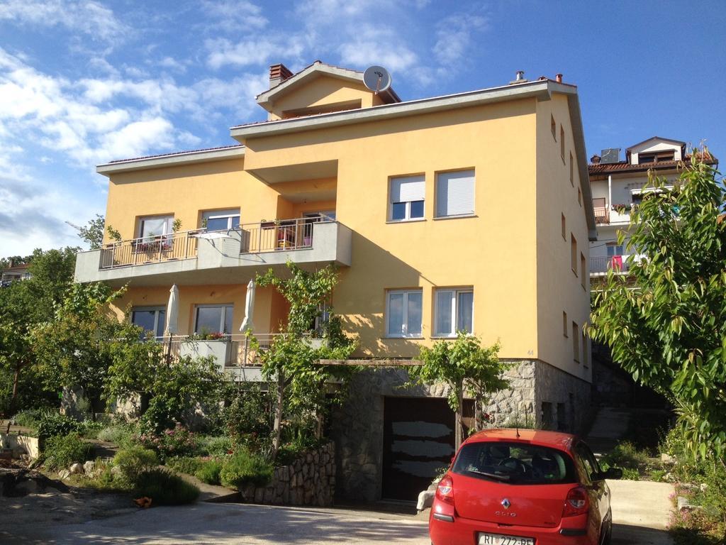 Julie 4 Apartment Rijeka